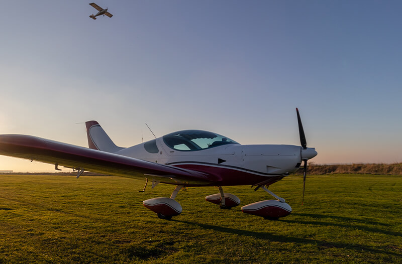 小鹰500飞机航电系统改装